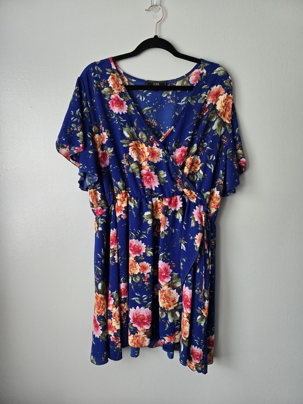 Vibe Royal Blue Floral Faux Wrap Dress 2X Plus Flutter Sleeve Smocked Mini